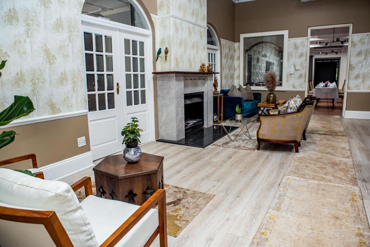 River Meadow Manor Центурион Екстериор снимка