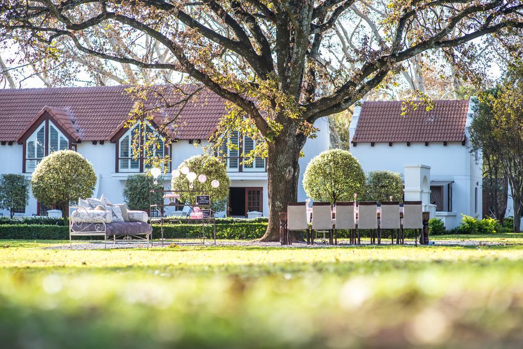 River Meadow Manor Центурион Екстериор снимка