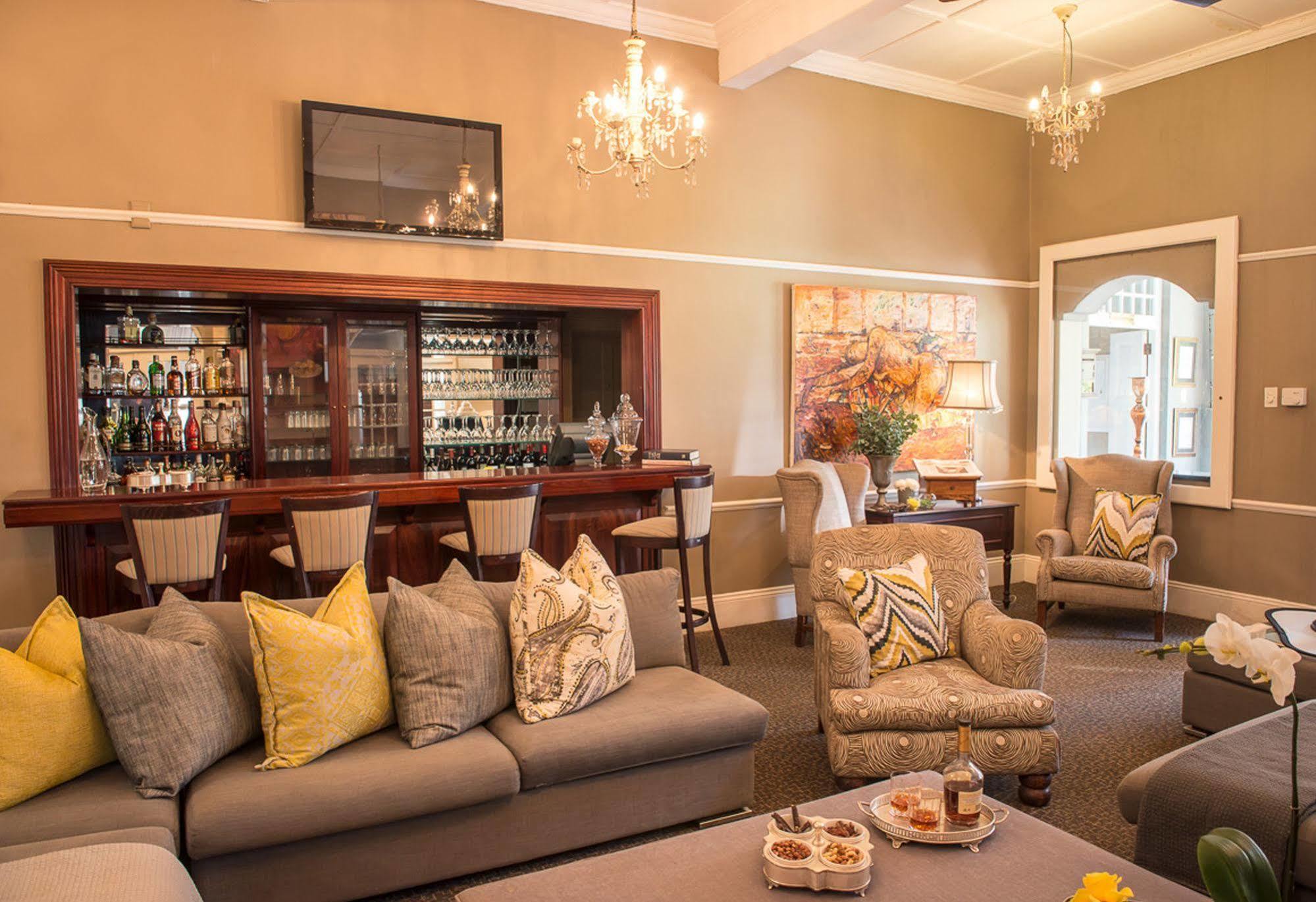 River Meadow Manor Центурион Екстериор снимка